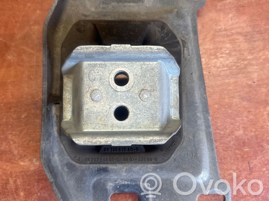 Peugeot 3008 II Gearbox mount 