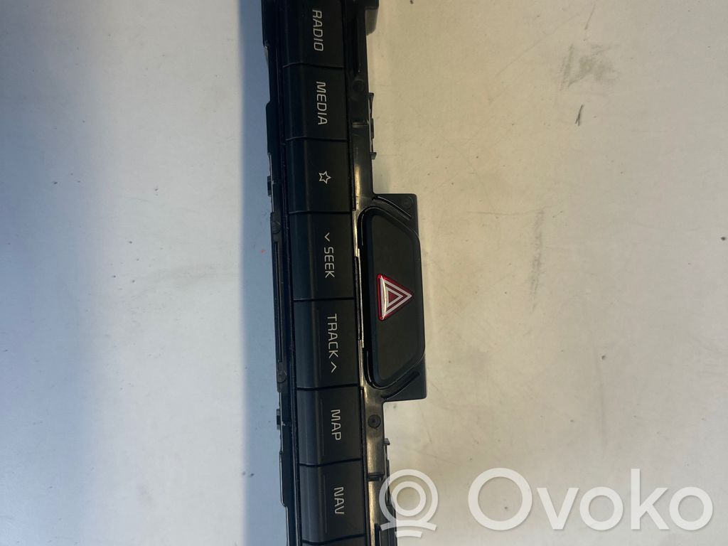 KIA Sportage Head unit multimedia control 