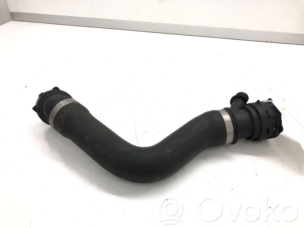 BMW 5 E60 E61 Engine coolant pipe/hose 
