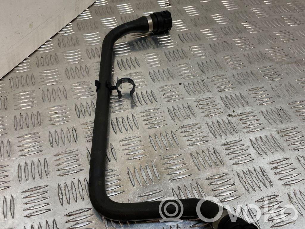 BMW 5 E60 E61 Engine coolant pipe/hose 