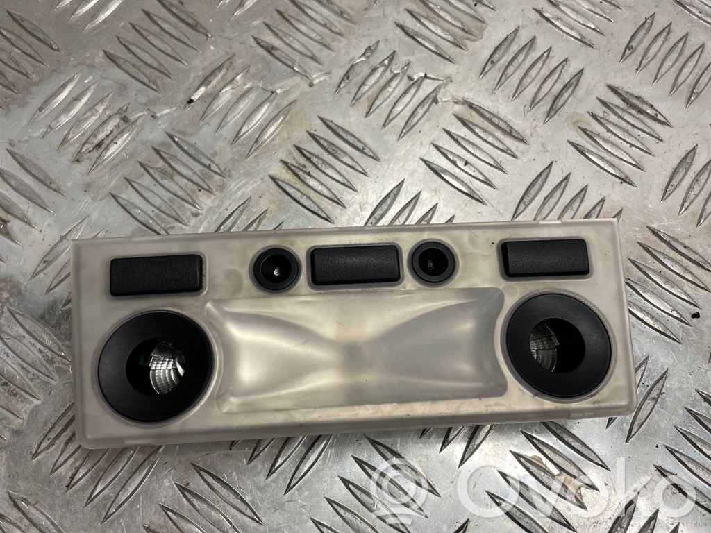BMW 5 E60 E61 Luz del asiento trasero 