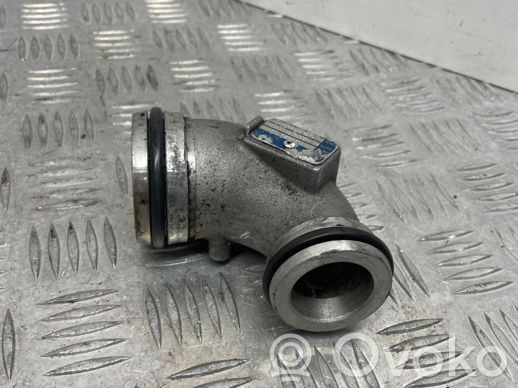 BMW 5 E60 E61 Gaisa caurule uz turbīnu 