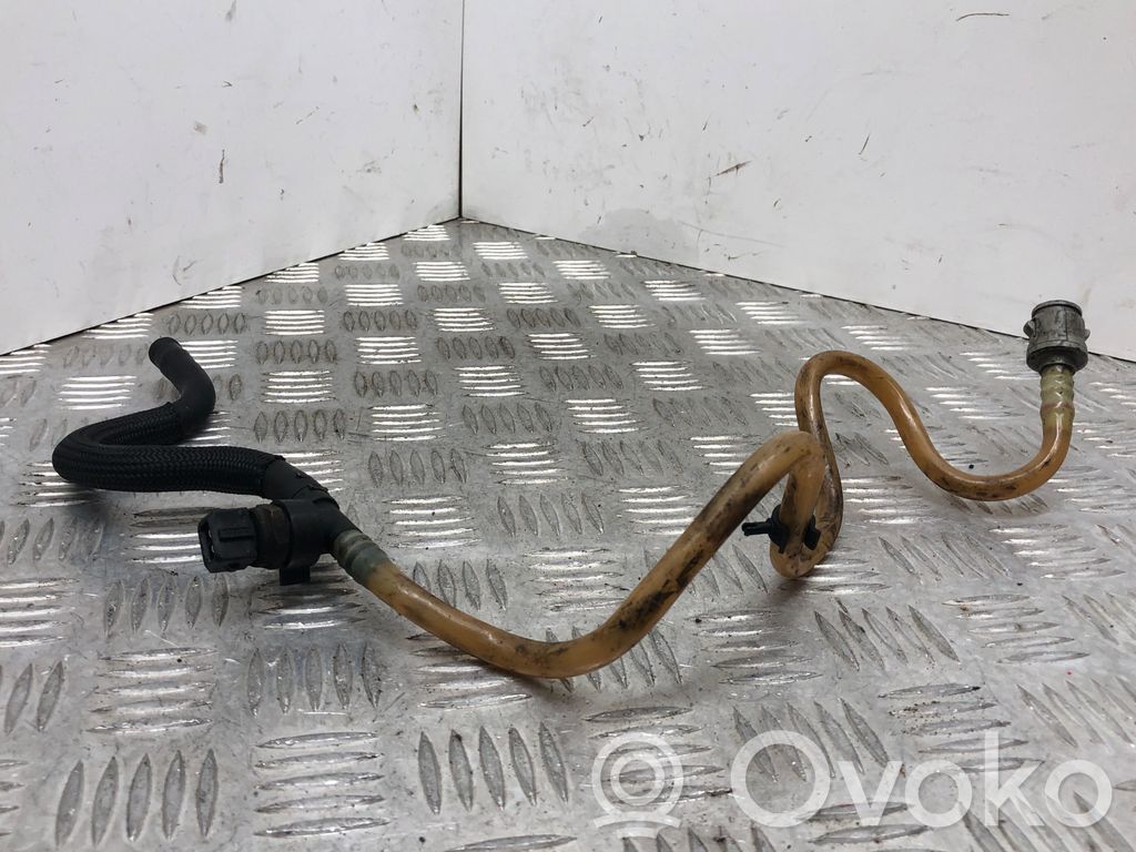 BMW 5 E60 E61 Fuel line/pipe/hose 