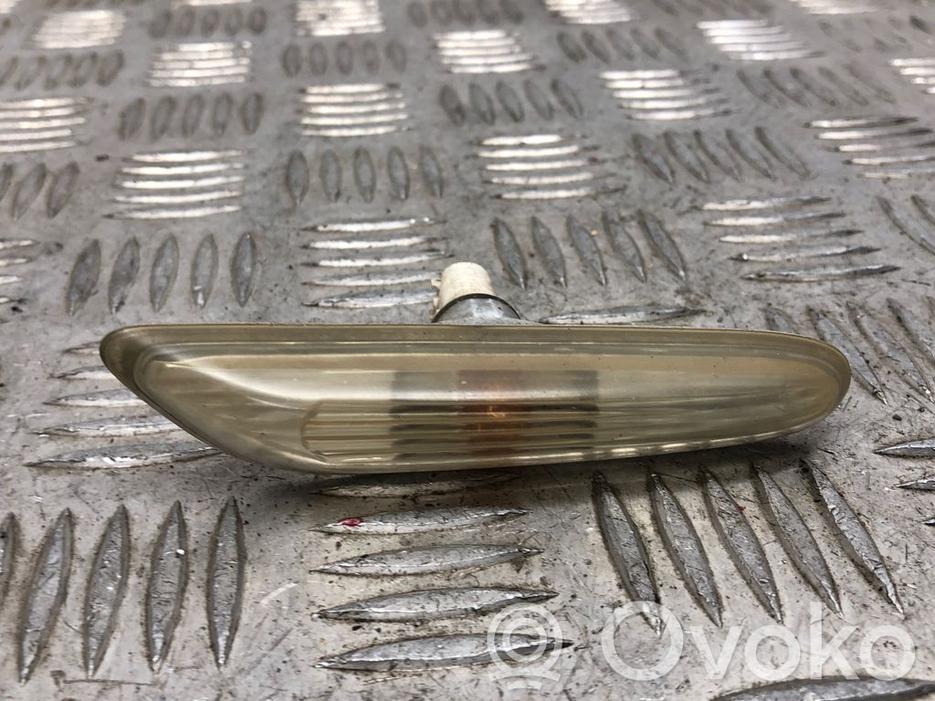 BMW 5 E60 E61 Front fender indicator light 