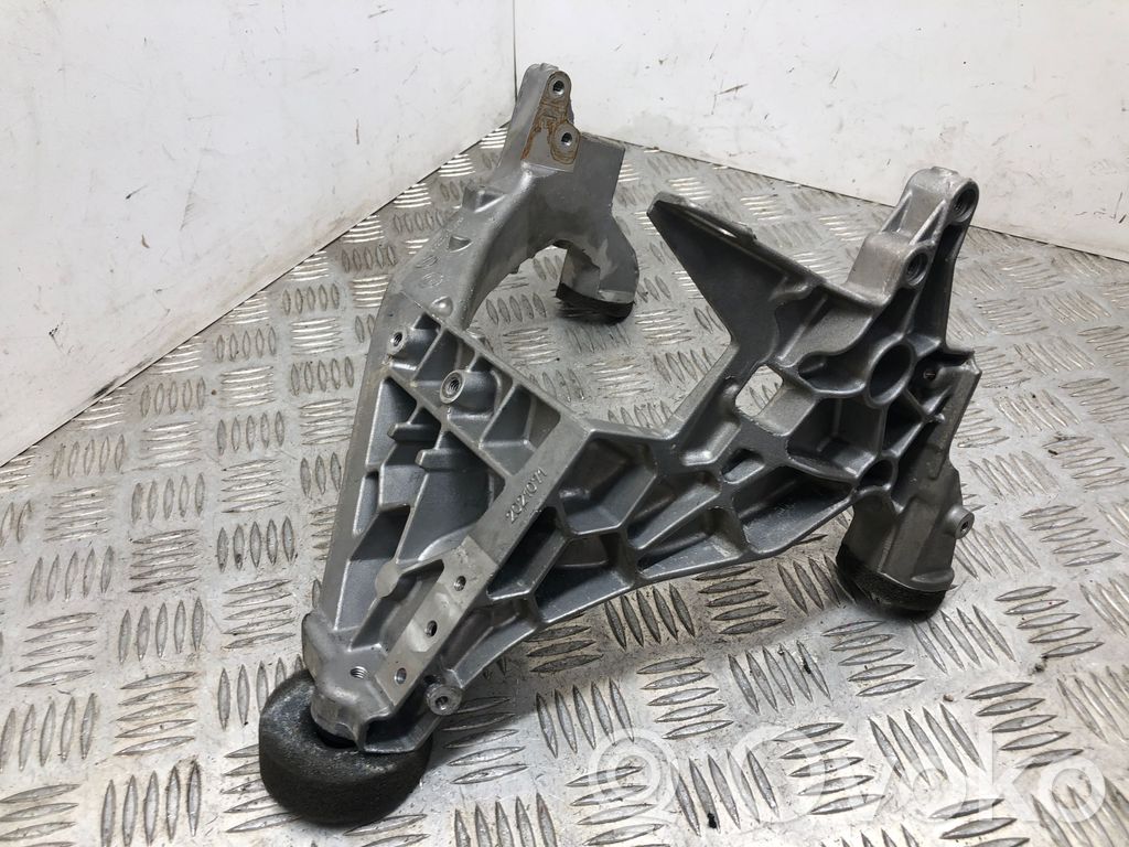 BMW 5 F10 F11 Steering rack mounting bracket 