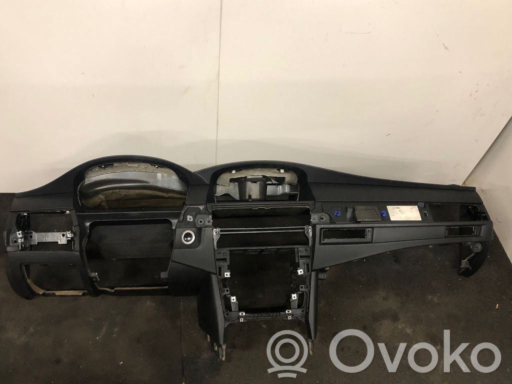 BMW 5 E60 E61 Bord 