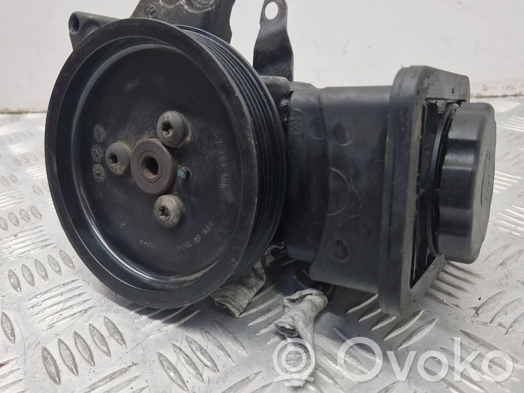 BMW 5 E60 E61 Power steering pump 