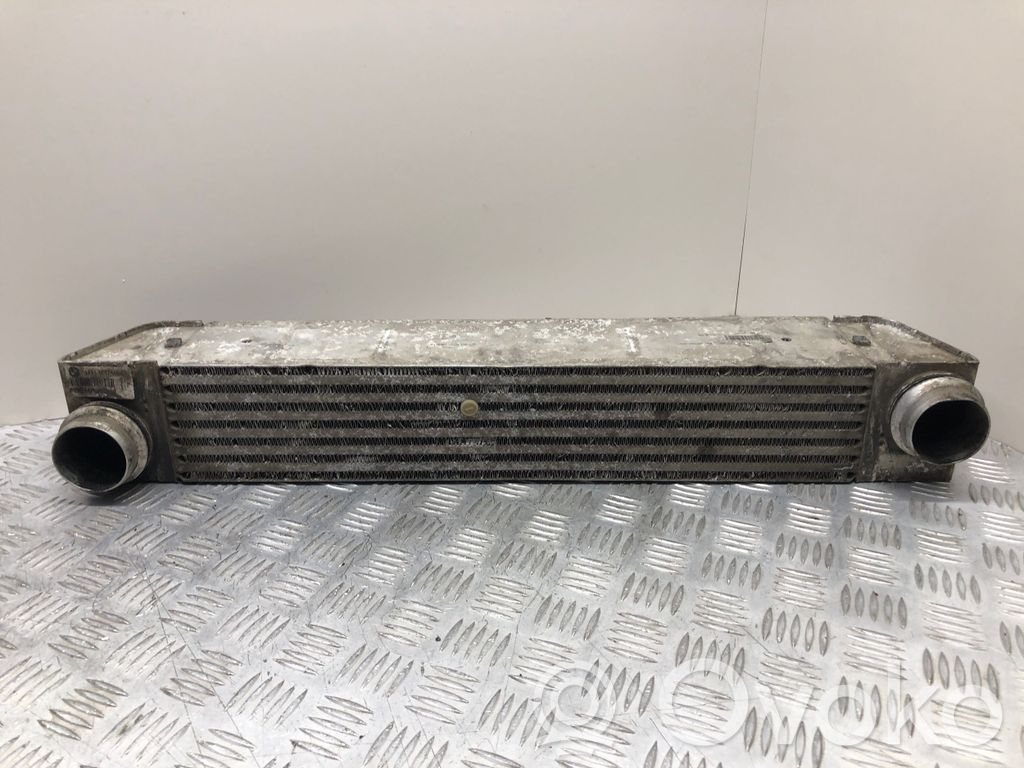 BMW 5 E60 E61 Intercooler radiator 