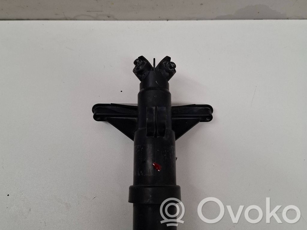 BMW 5 E60 E61 Headlight washer spray nozzle 