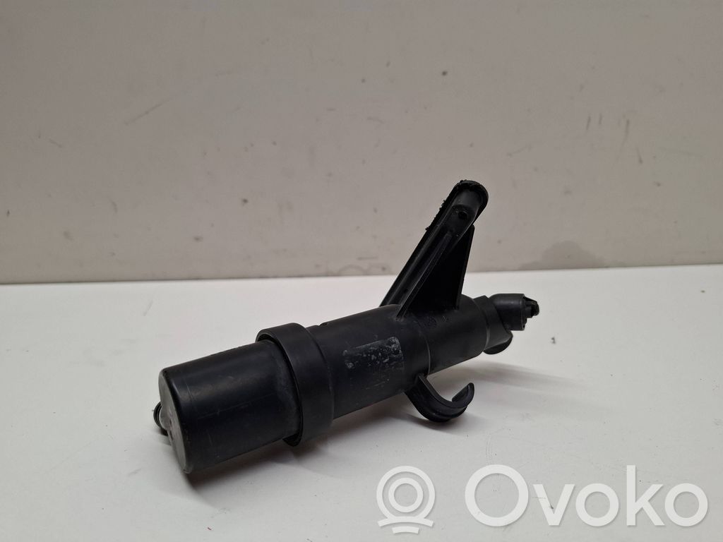 Headlight washer spray nozzle   131203