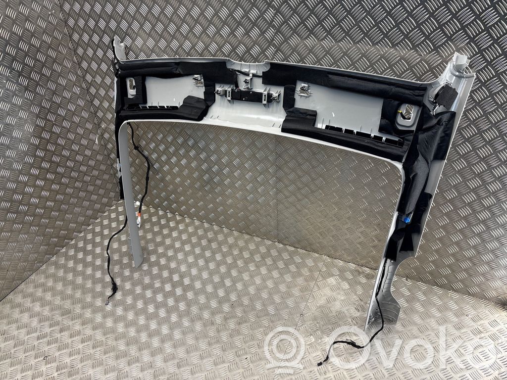 Tesla Model Y Headlining 