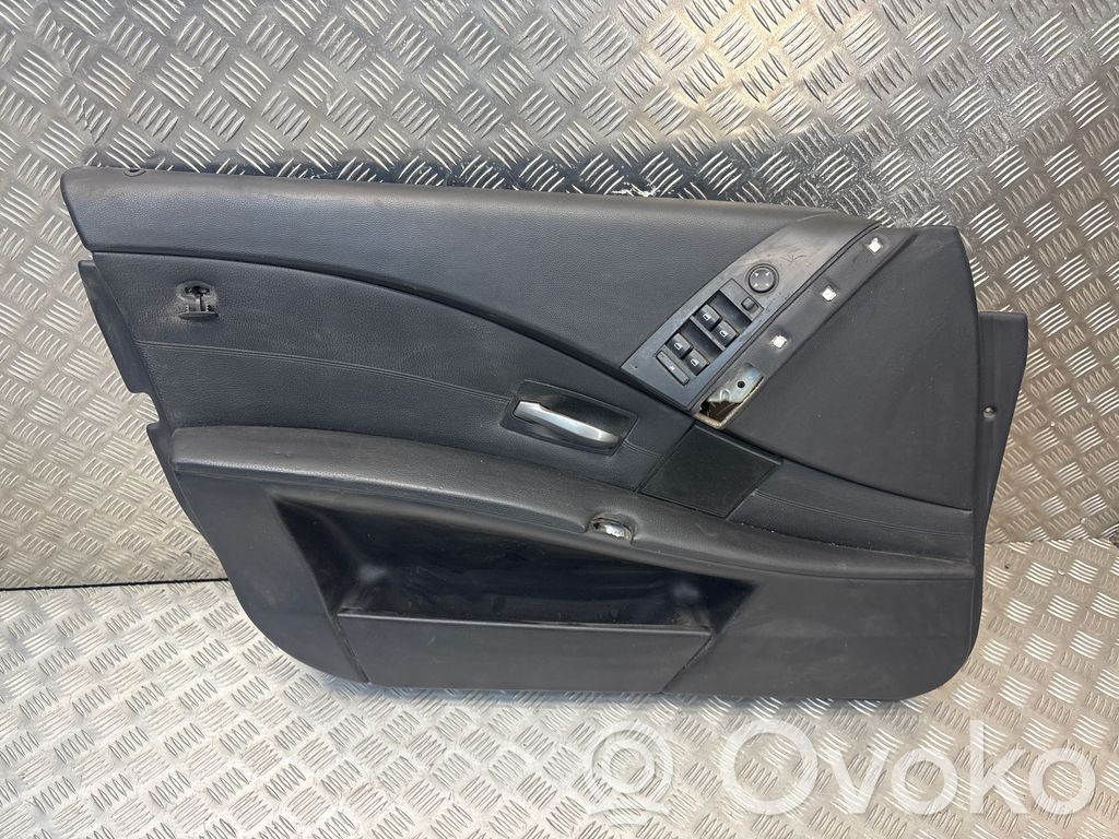 BMW 5 E60 E61 Priekšējo durvju apdare 