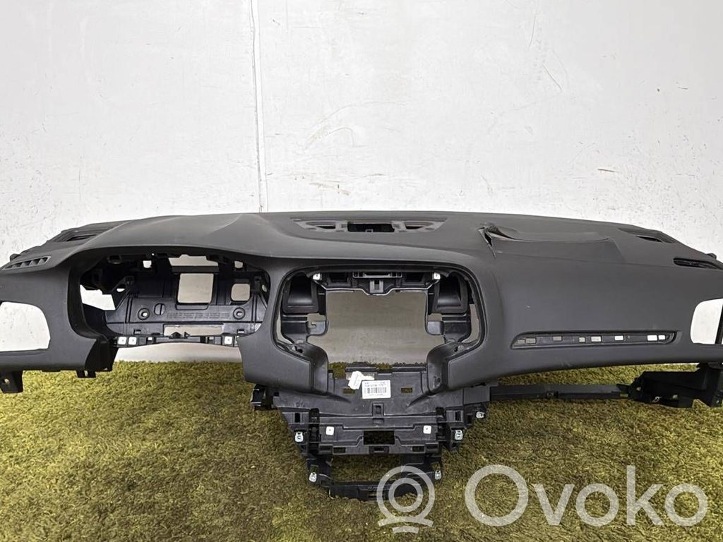 Renault Megane IV Kojelauta 