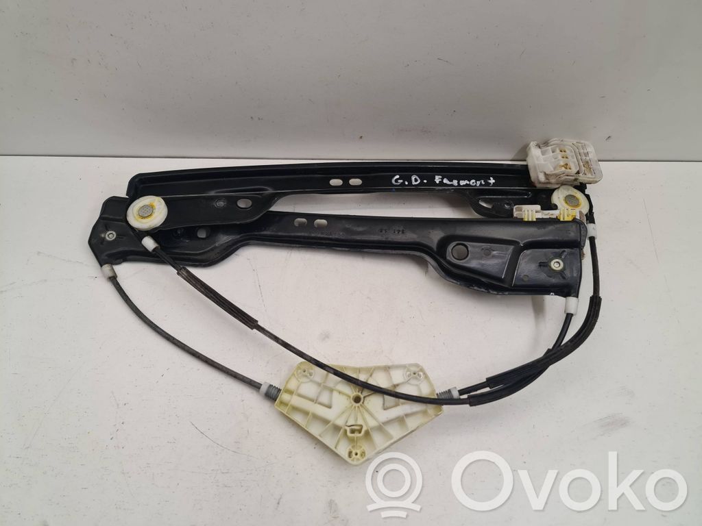 Fiat Freemont Elektryczny podnośnik szyby drzwi tylnych 