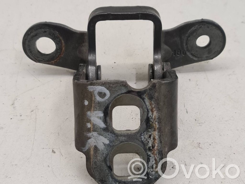 Fiat Freemont Front door upper hinge 