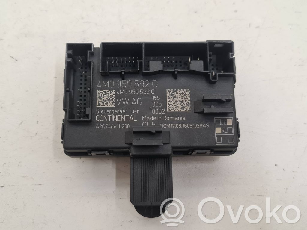 Audi Q7 4M Door control unit/module 