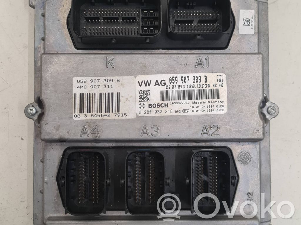 Audi Q7 4M Sterownik / Moduł ECU 