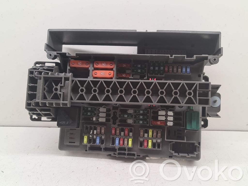 BMW Z4 E89 Fuse box set 