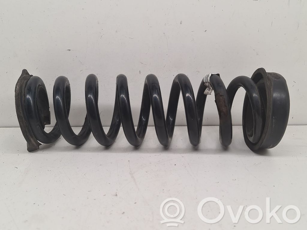 BMW 4 F32 F33 Rear coil spring 