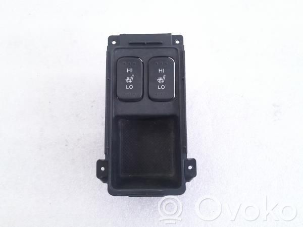 Botón interruptor de bloqueo de puertas   83410SWAU010M1