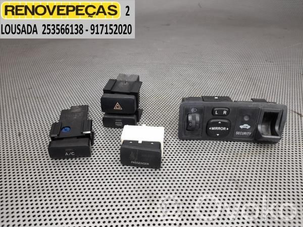 Toyota Corolla Verso E121 Central locking switch button 