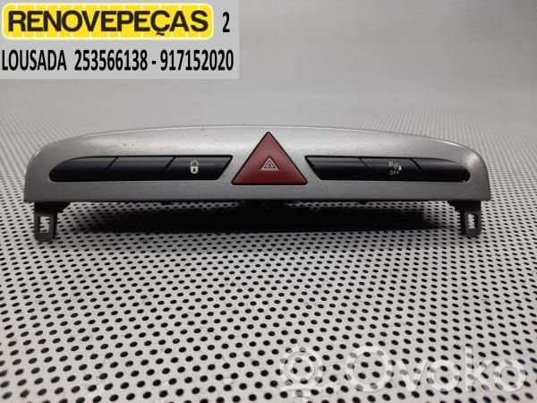 Peugeot 308 SW  Central locking switch button 