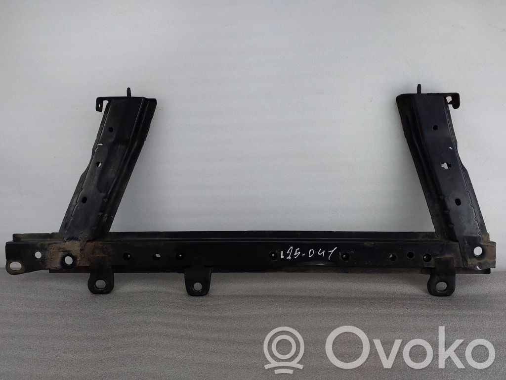 Renault Clio IV Bottom radiator support slam panel 