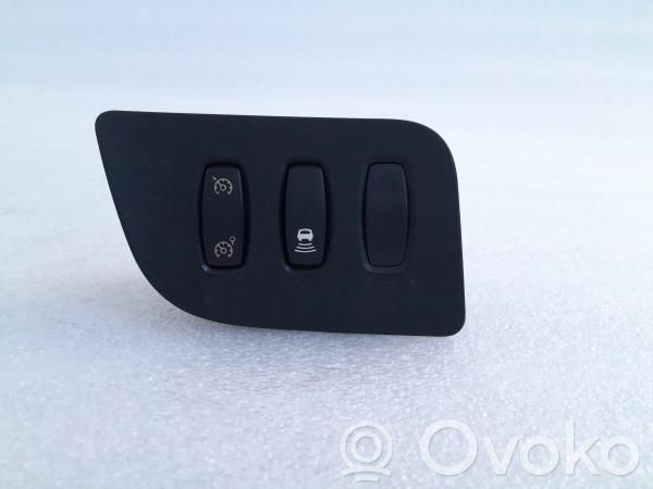Central locking switch button   8200451644