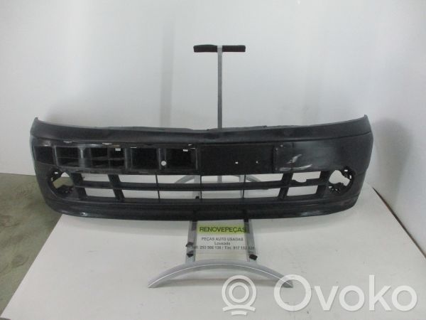 Front bumper   INCOMPLETO