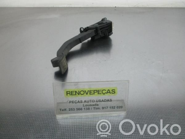 Akseleratora pedālis   3M519F836BF,6PV00864112