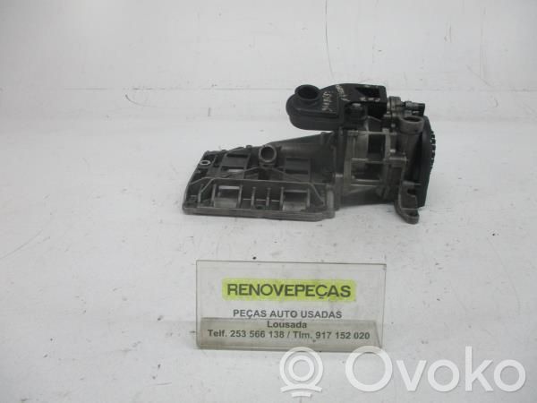 BMW 1 E81 E87 Tepalo siurblys 