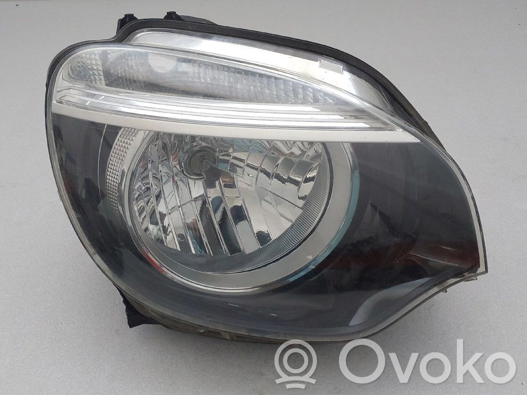 Renault Twingo III Headlight/headlamp 