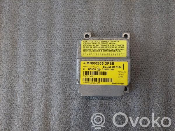 Airbag control unit/module   001,285,963