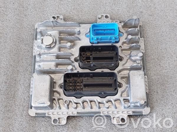 Opel Corsa E Engine control unit/module 