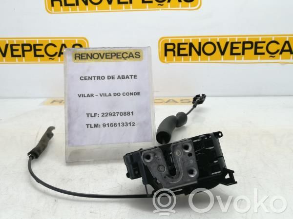 Renault Megane III Takaoven lukko 