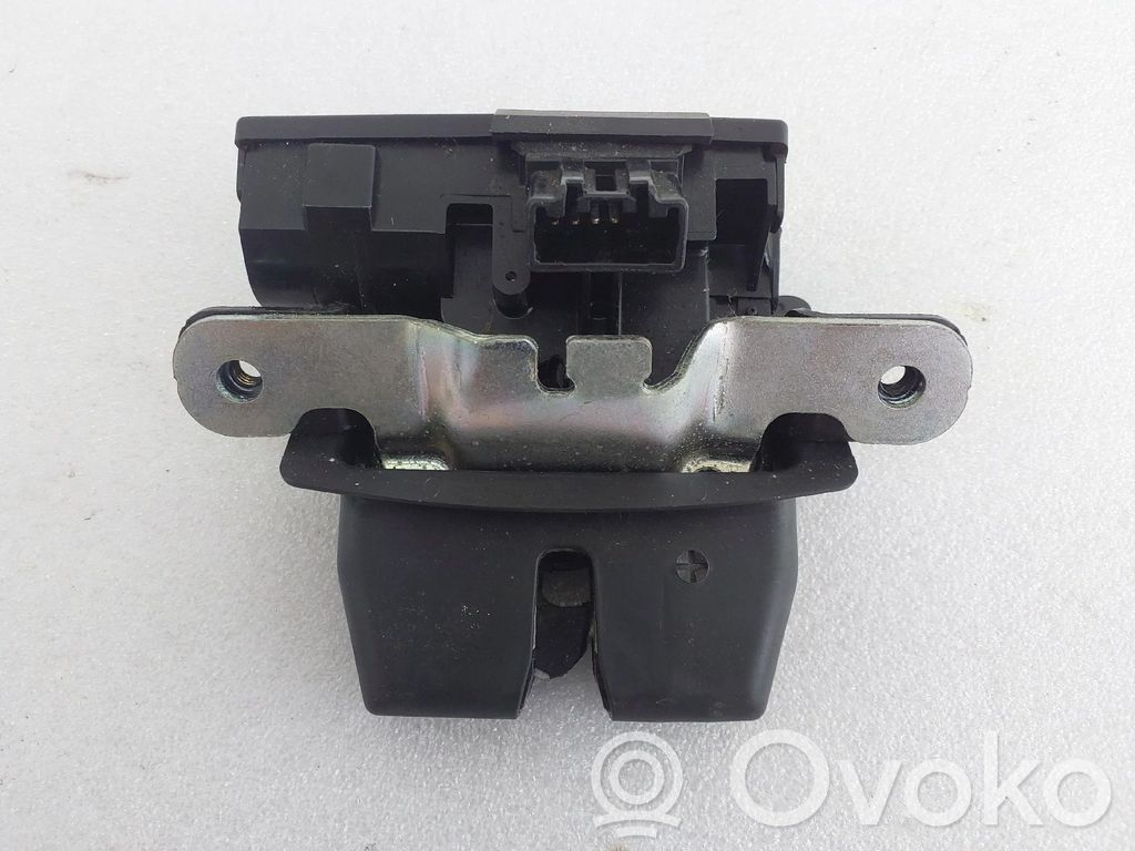 Serrure de hayon   8A61A442A66AC