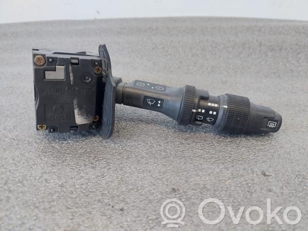 Wiper speed switch