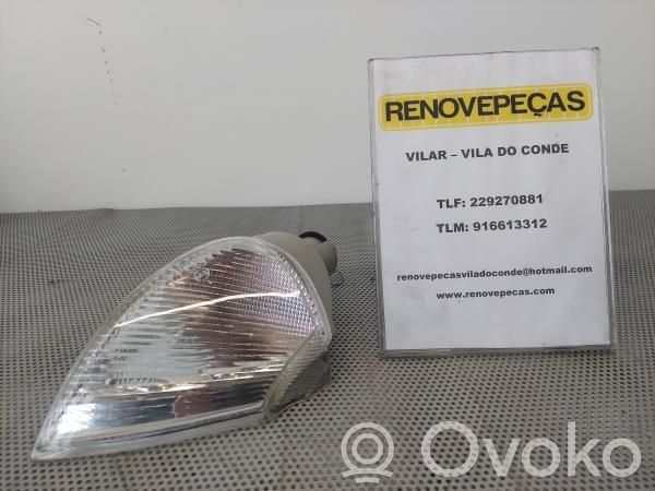 Renault Laguna I Front bumper turn signal 