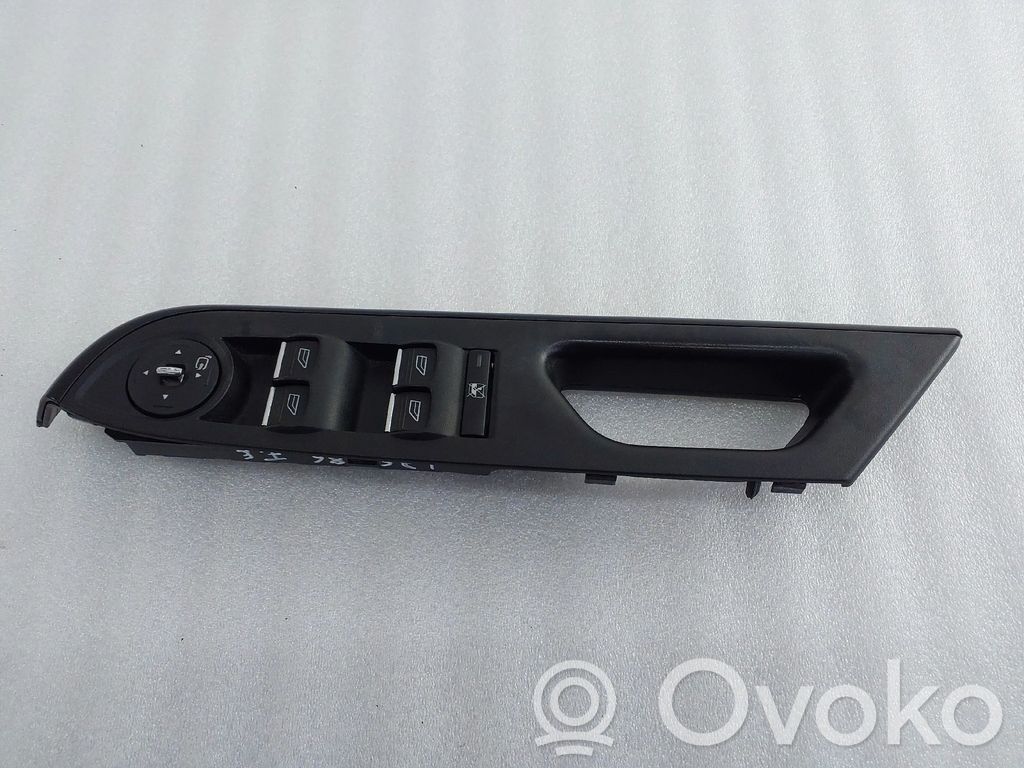 Interruptor del elevalunas eléctrico   AM5T14A132GB