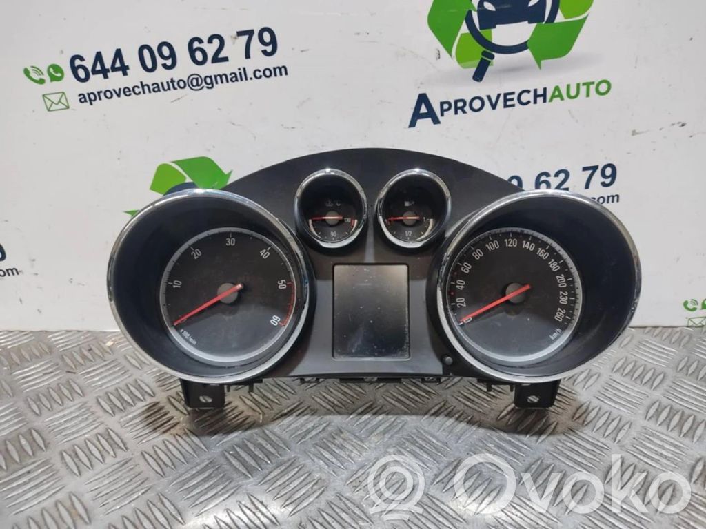 Opel Astra J Nopeusmittari (mittaristo) 