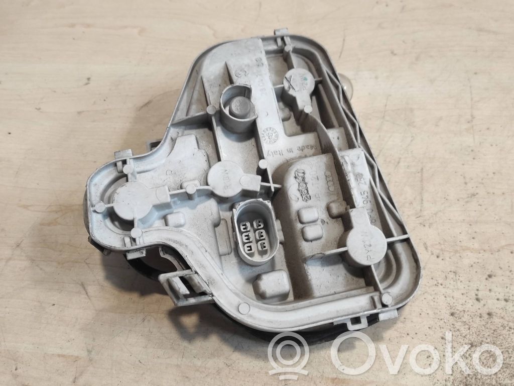 Audi A3 S3 8P Takavalon polttimon suojan pidike 
