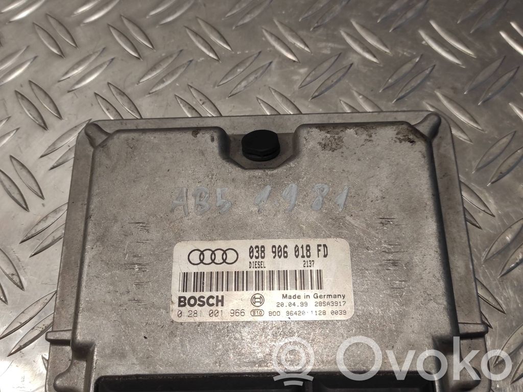 Audi A4 S4 B5 8D Engine control unit/module 