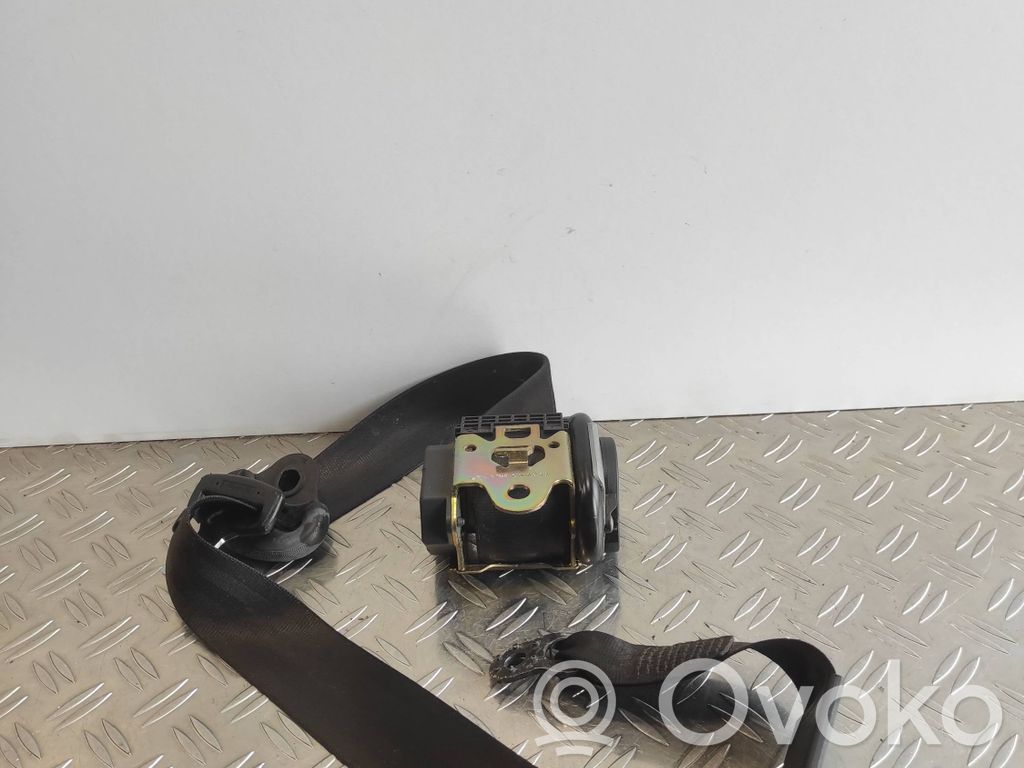 Audi A2 Front seatbelt 