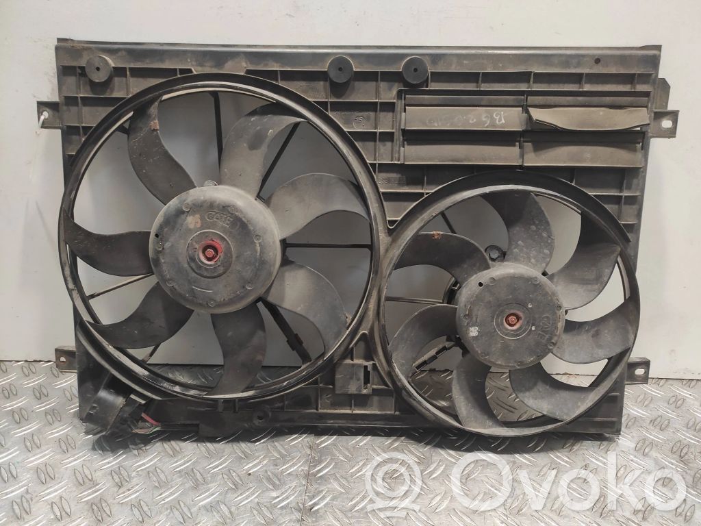 Volkswagen PASSAT B6 Convogliatore ventilatore raffreddamento del radiatore 