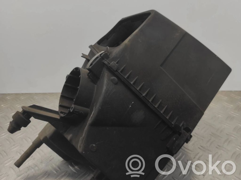 Audi A6 S6 C6 4F Air filter box 