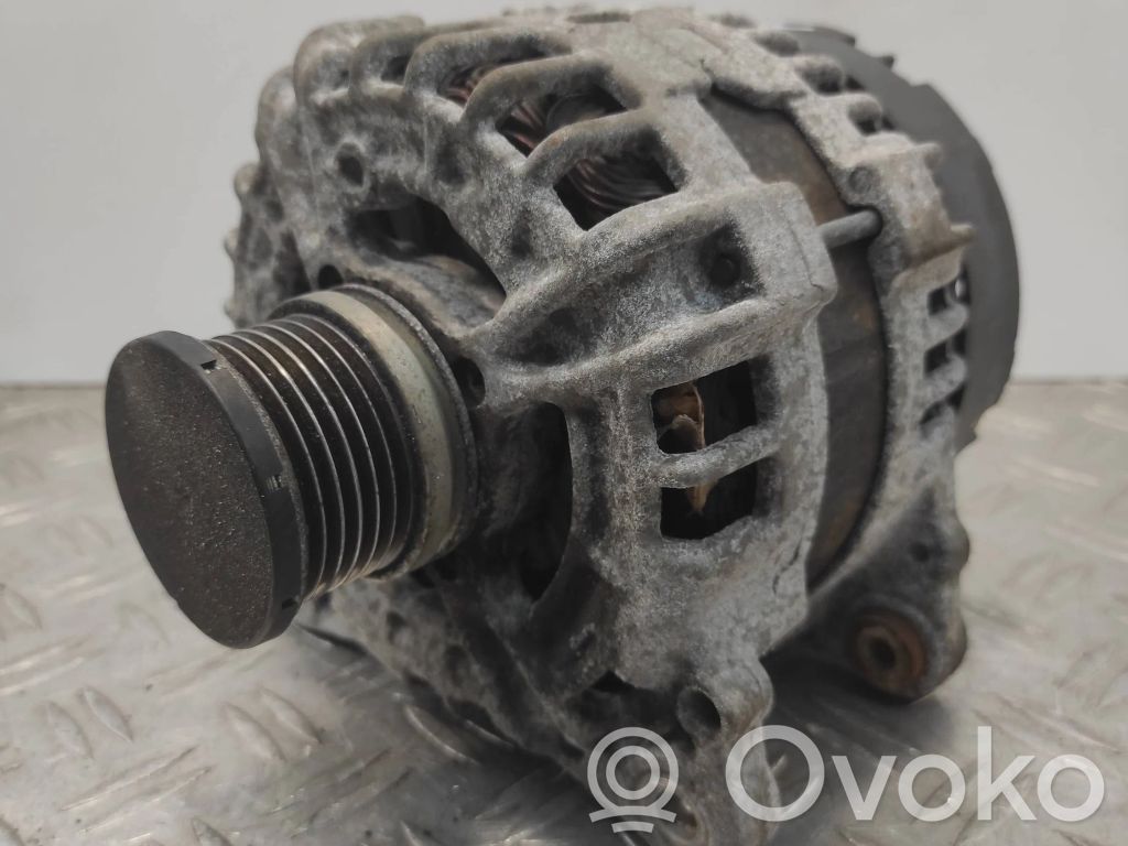 Audi A4 S4 B8 8K Generatorius 
