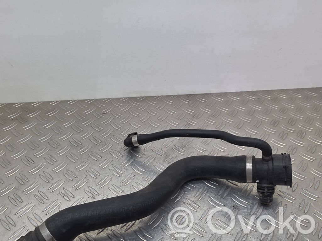 BMW 3 E90 E91 Engine coolant pipe/hose 