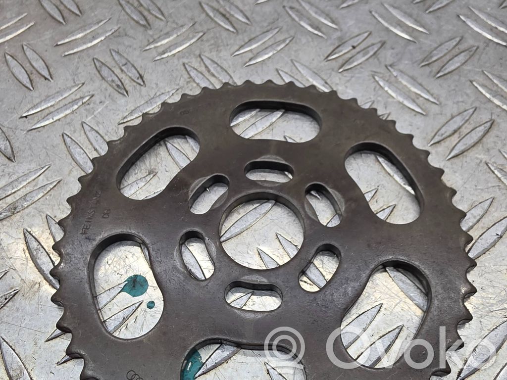 Volkswagen Touareg II Timing chain sprocket 