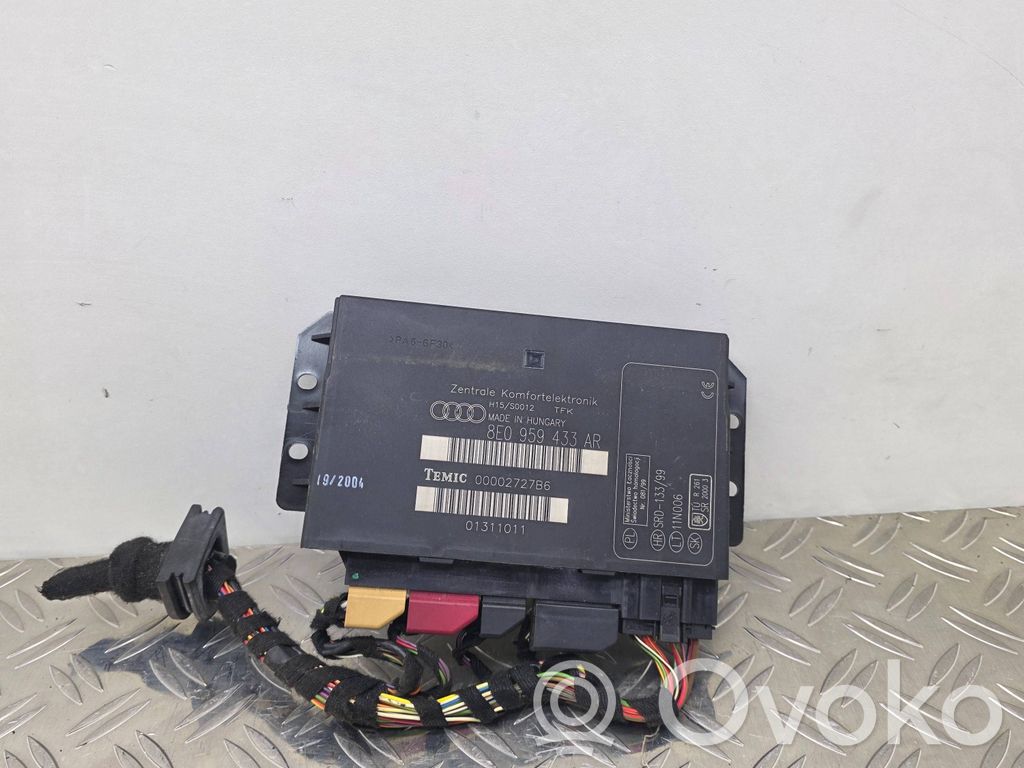 Audi A4 S4 B6 8E 8H Mukavuusmoduuli 