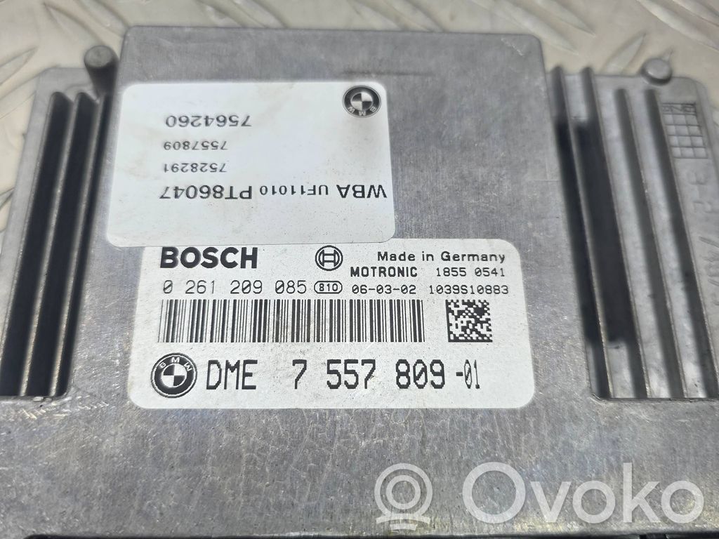 BMW 1 E81 E87 Variklio valdymo blokas 